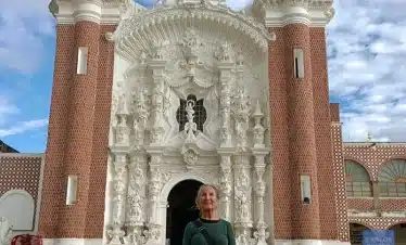 Photo of the Basilica of Ocotlán in Tlaxcala, showcasing its ornate baroque façade, twin bell towers, and rich religious heritage at the heart of the colonial city.