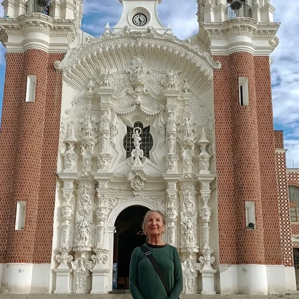Photo of the Basilica of Ocotlán in Tlaxcala, showcasing its ornate baroque façade, twin bell towers, and rich religious heritage at the heart of the colonial city.